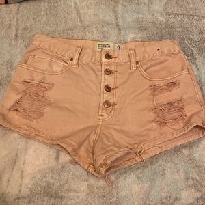 Abercrombie & Fitch | high-rise shorts | size 6 | blush